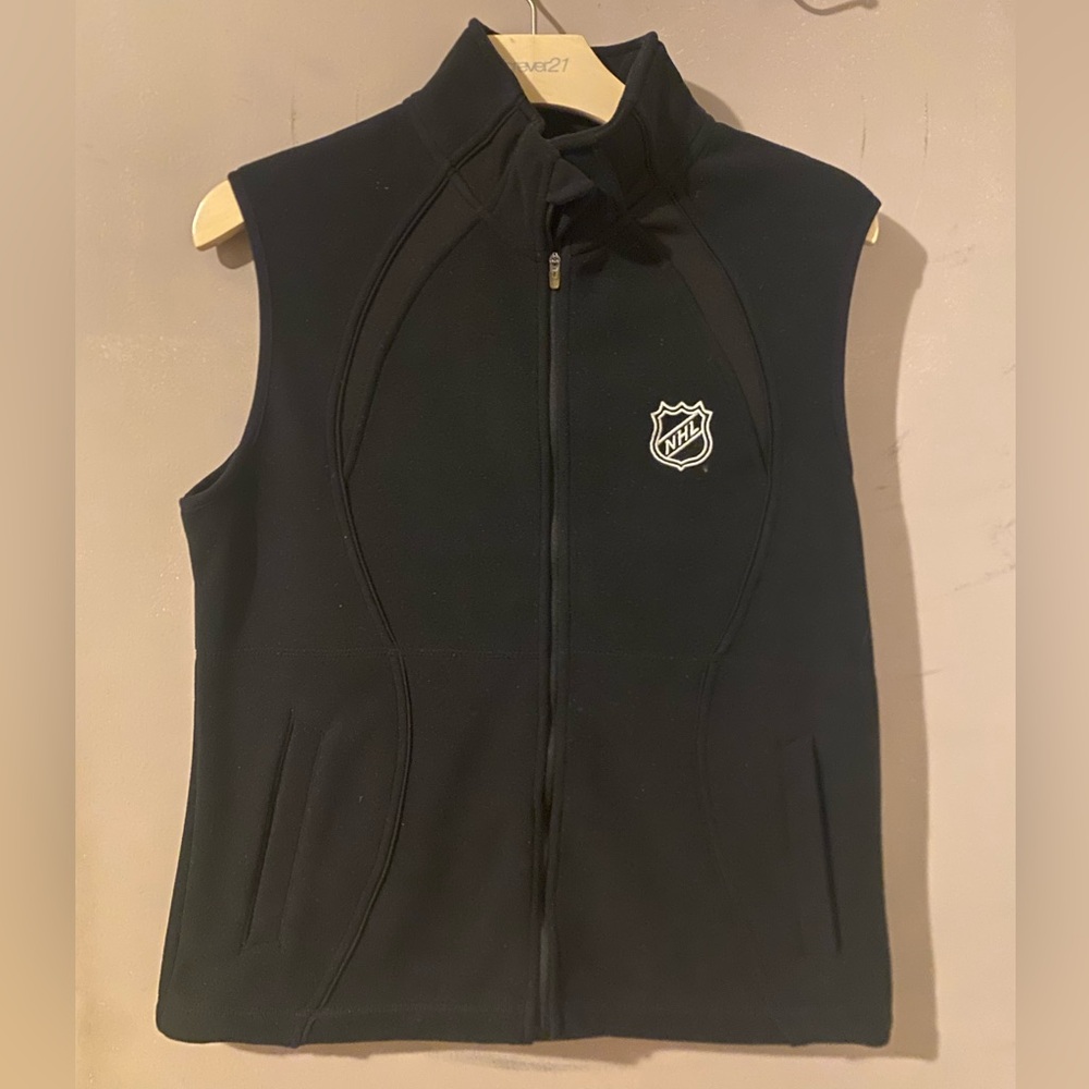 Level wear medium NHL black fleece vest zip up